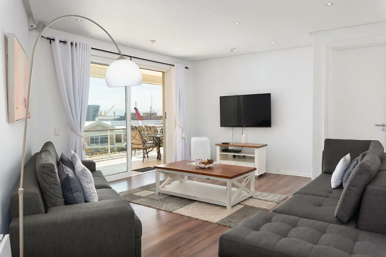 Apartment V An A Waterfront, Harbour Bridge. South Africa